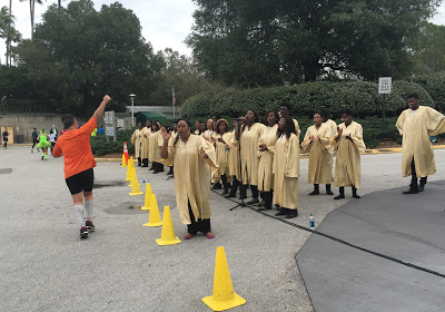 WDW Marathon gospel choir