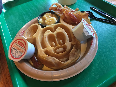 Dining at Port Orleans Riverside