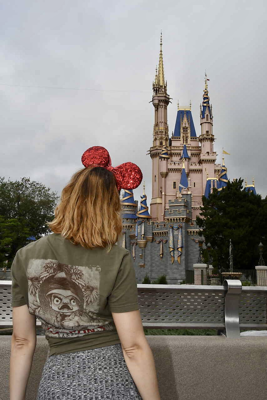 WDW trip report - Cinderella Castle from Tomorrowland