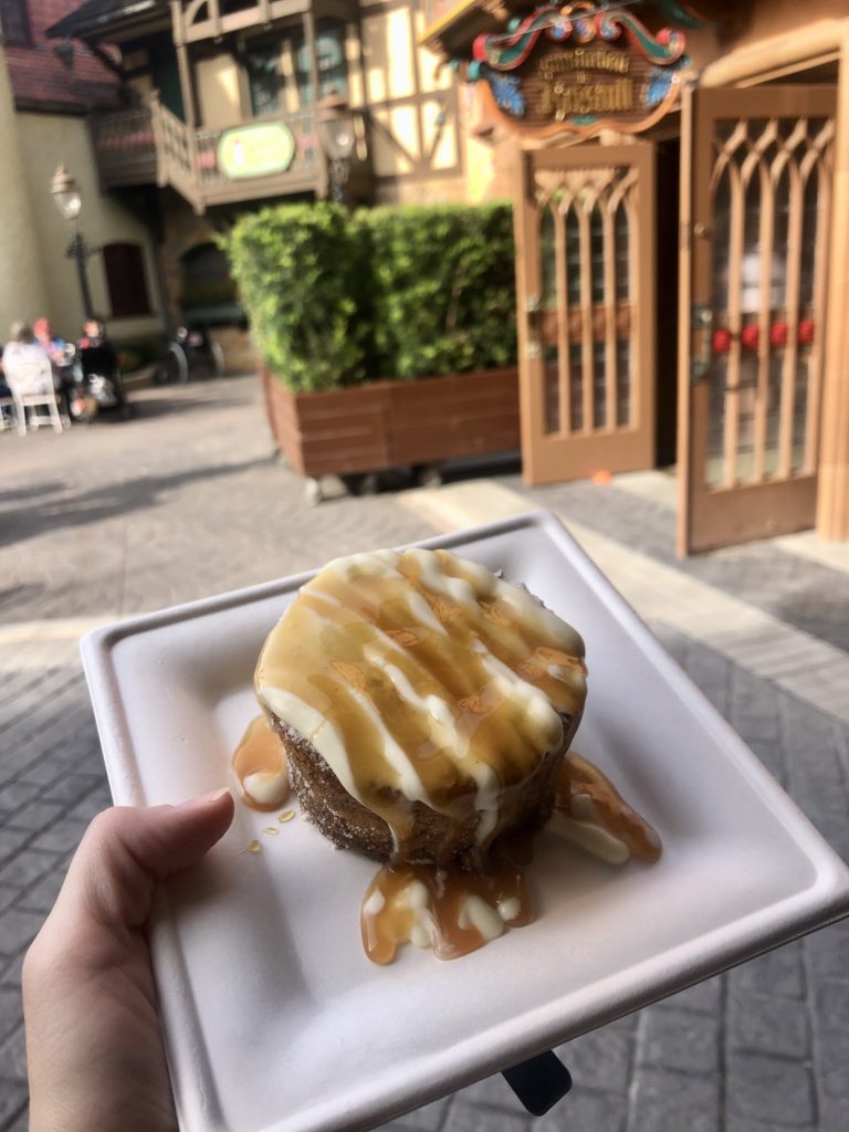 WDW trip report - Germany pretzel bread pudding