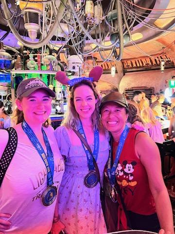 WDW Trip Report - group at Oga's Cantina
