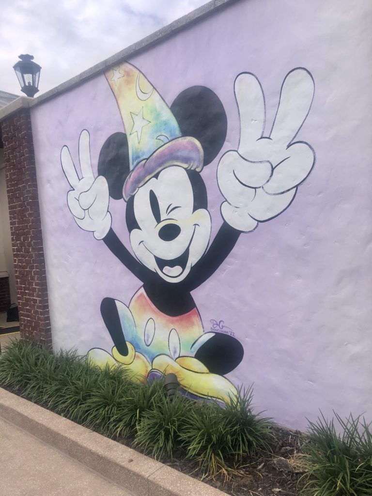 WDW trip report - Mickey mural at Disney Springs
