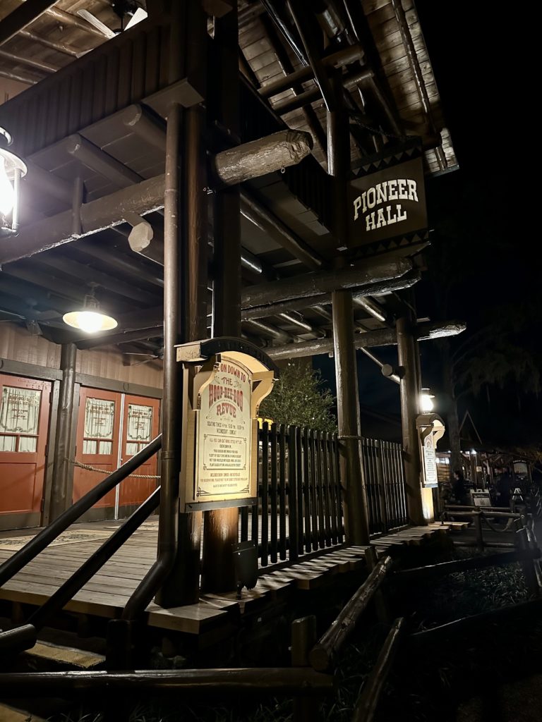 Hoop de Doo Revue trip report - Pioneer Hall