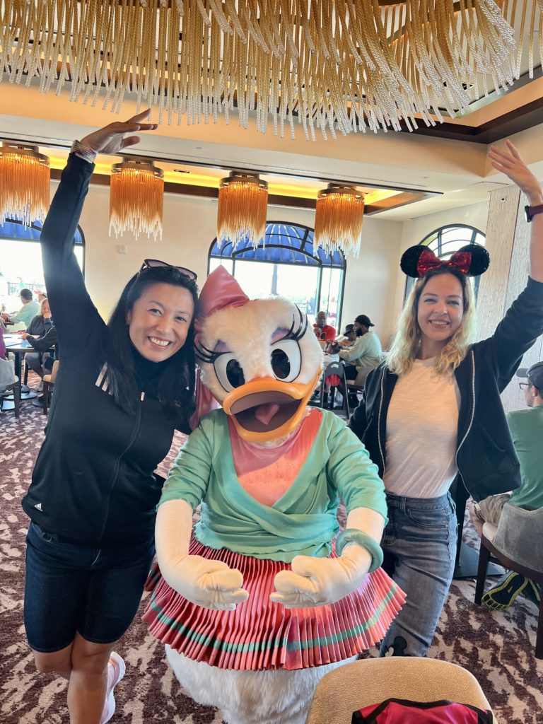 WDW Trip Report - Topolino's Terrace Character Breakfast with Daisy Duck