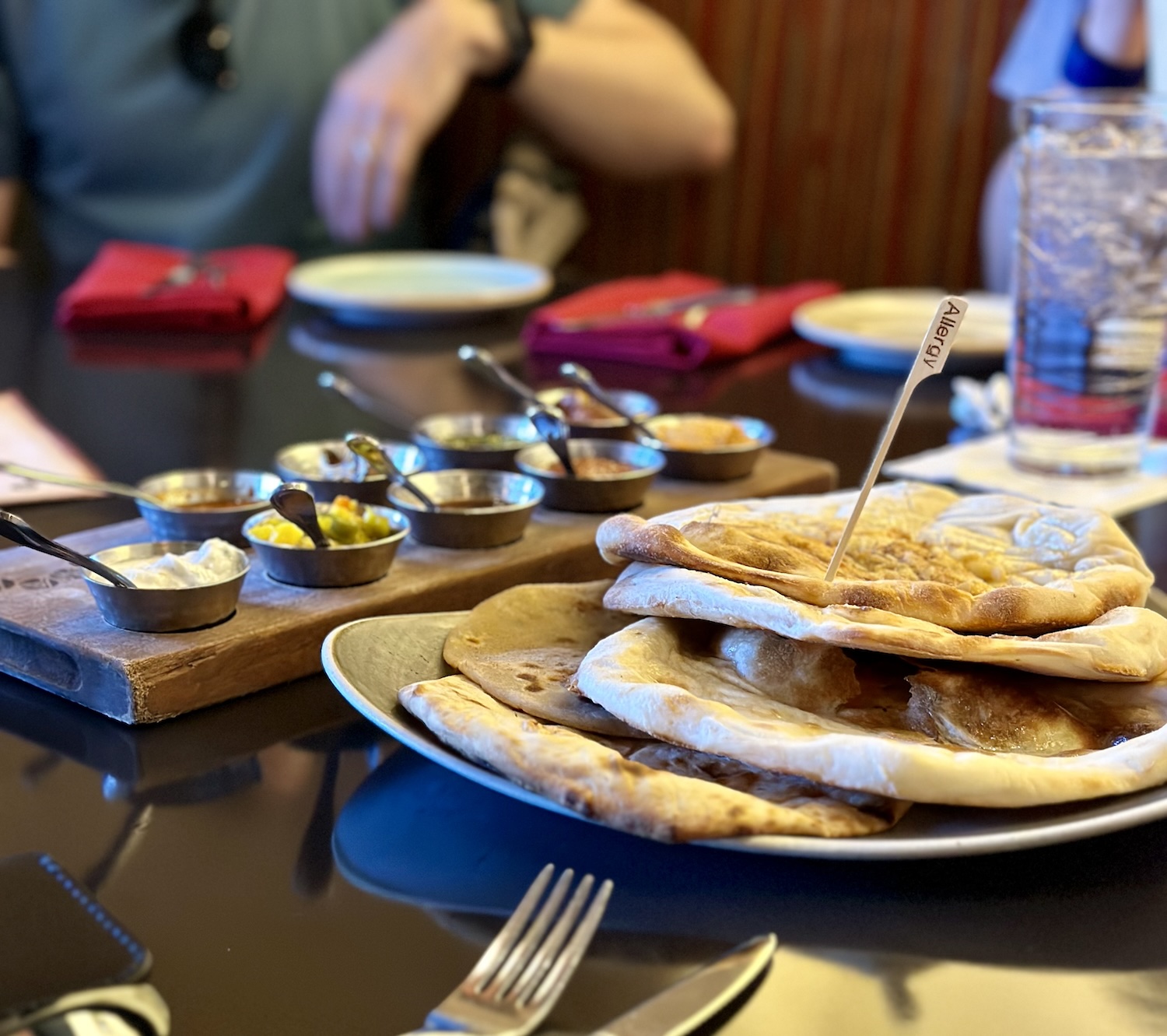 WDW food reviews - Bread service from Sanaa