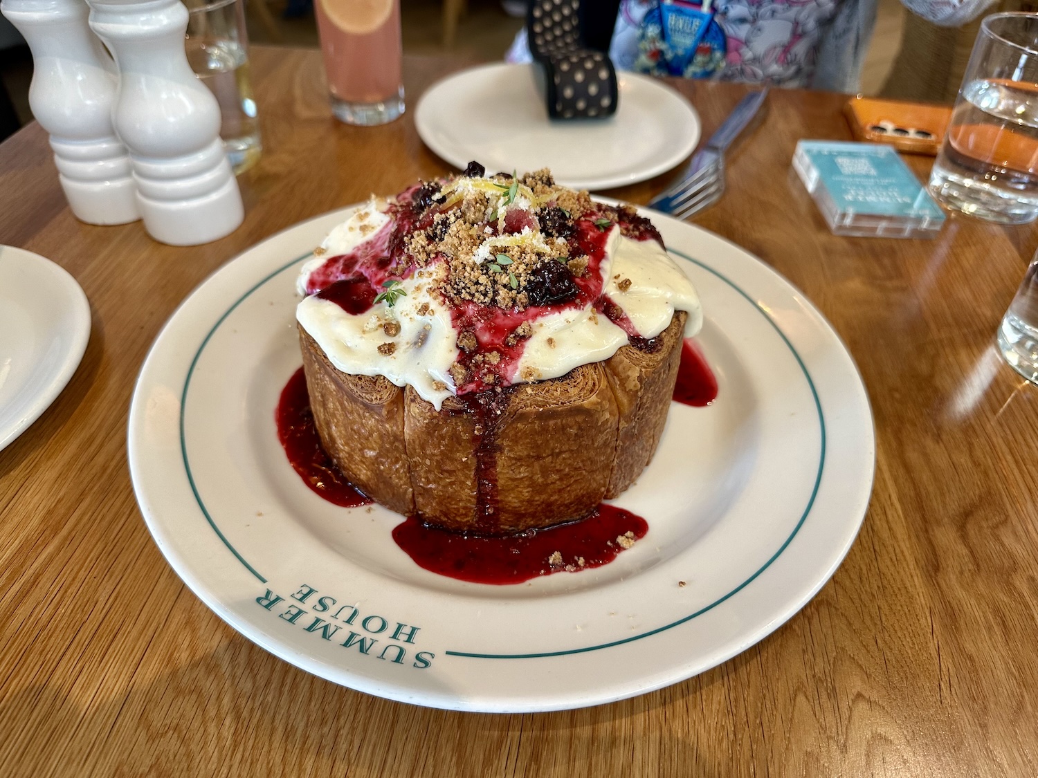 Summer House on the Lake Disney Springs giant cinnamon roll
