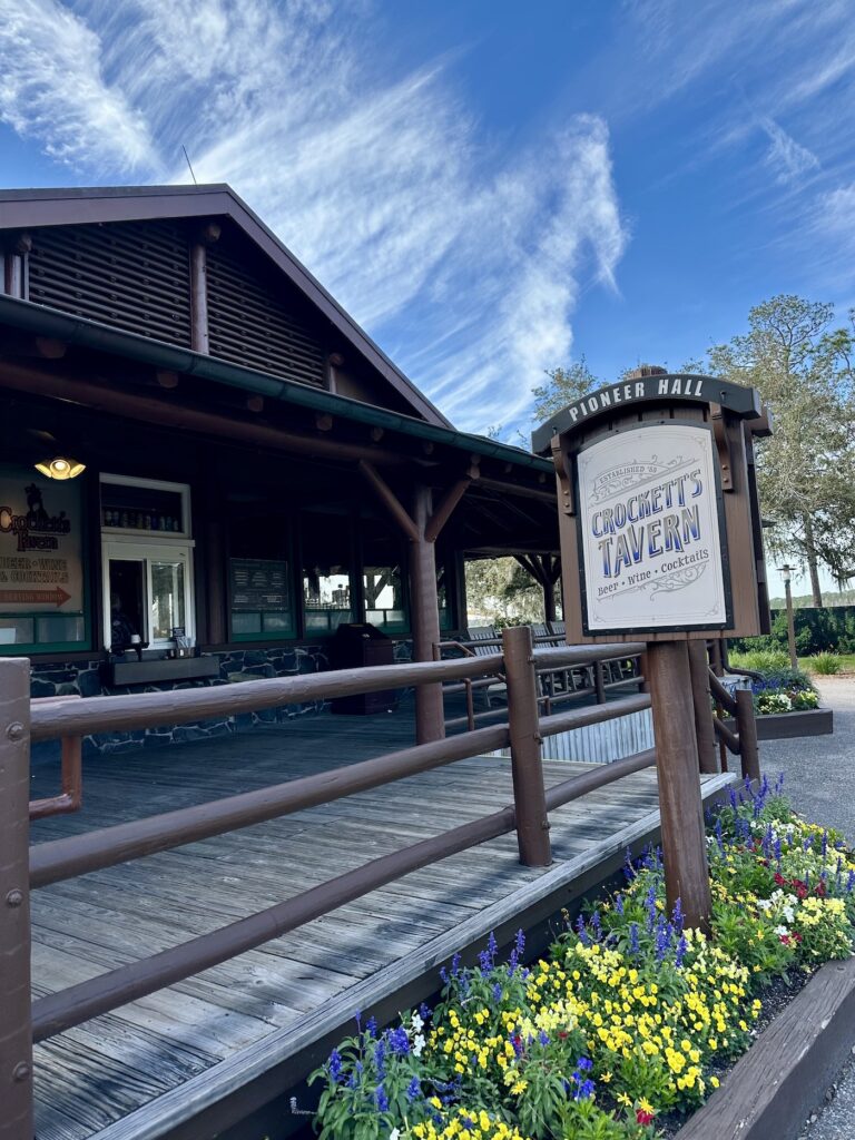 Fort Wilderness Crockett's Tavern outside