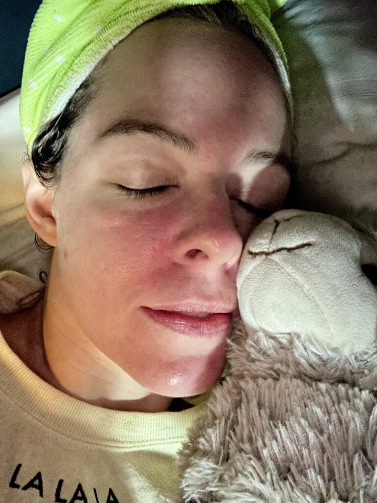 Fort Wilderness Cabin bunk nap
