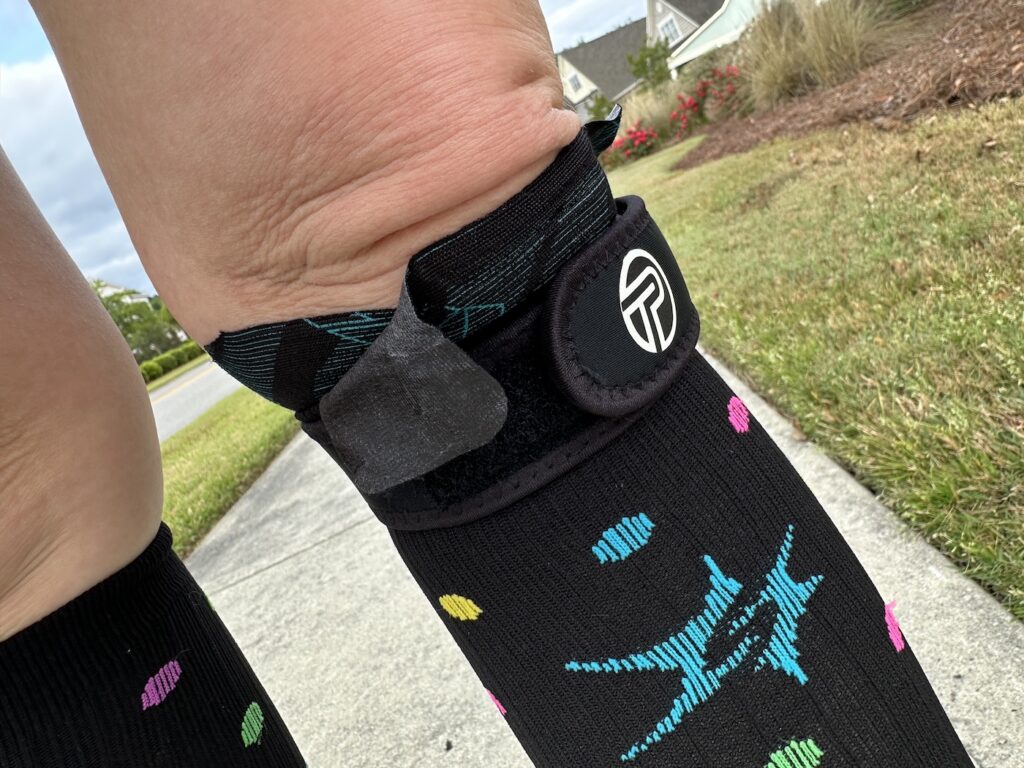KT Tape Pro Ice kinesio tape
