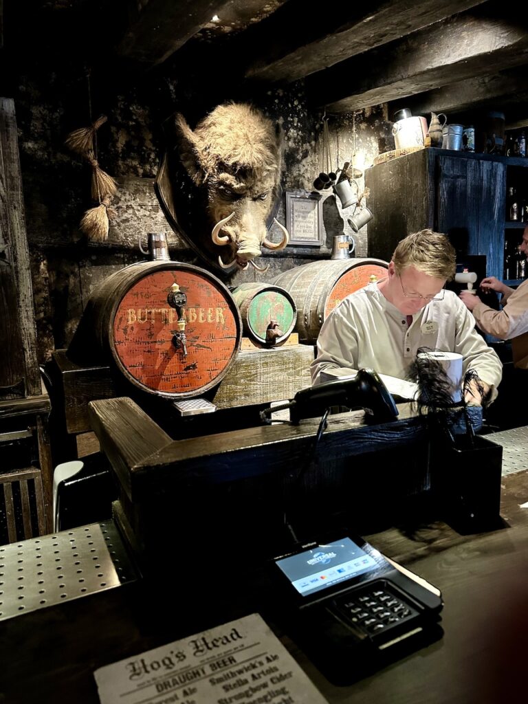 Universal Studios Florida Wizarding World of Harry Potter Hog's Head Pub